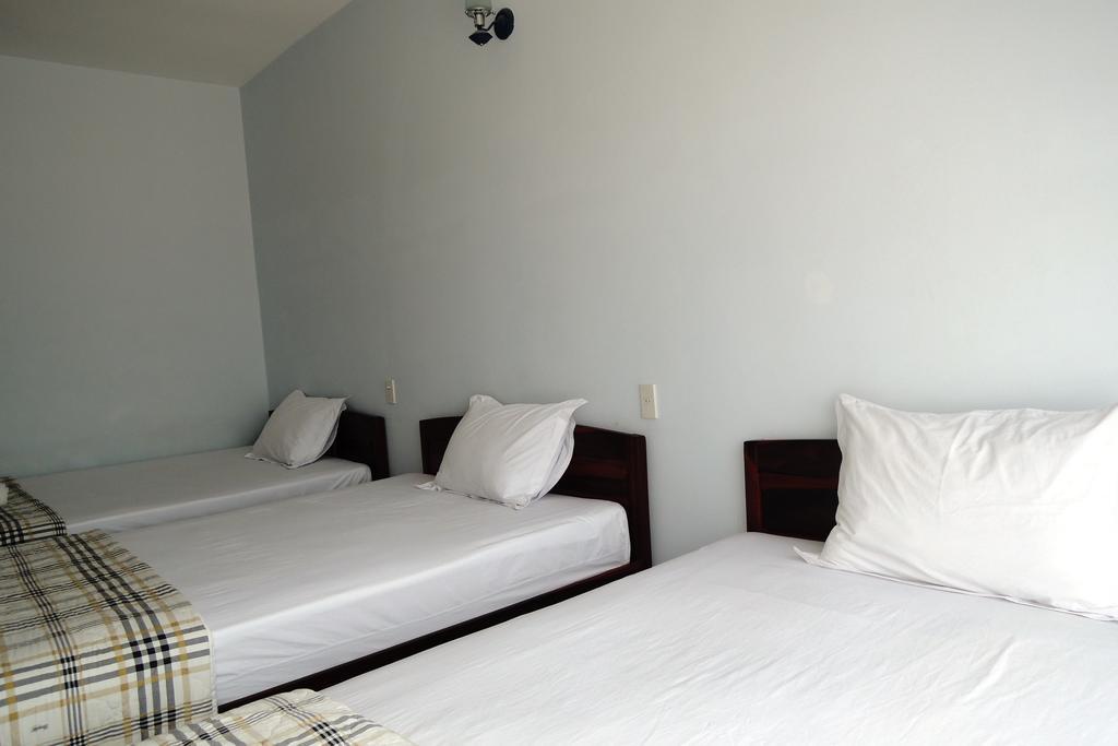 Quang Nhat Hotel На Транг Стая снимка