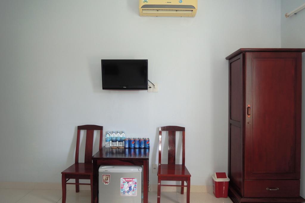 Quang Nhat Hotel На Транг Стая снимка