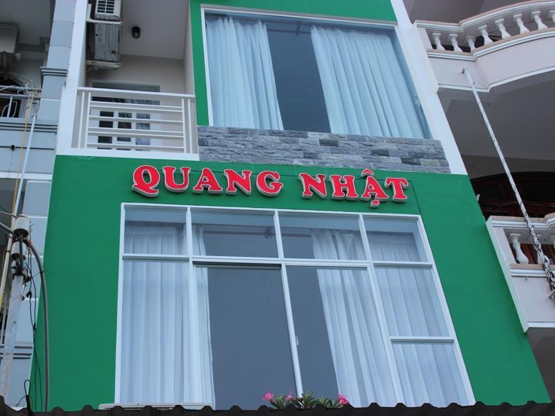 Quang Nhat Hotel На Транг Екстериор снимка